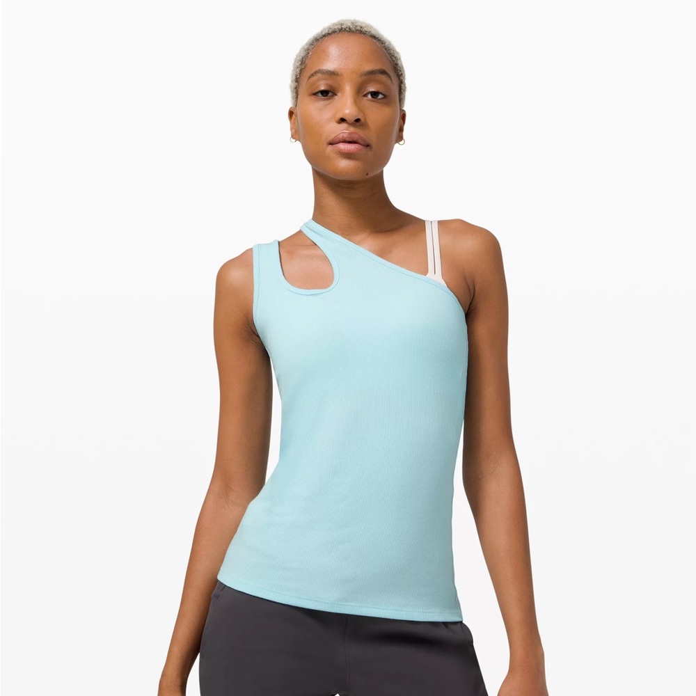 Lululemon LA Double Strap Shoulder Tank